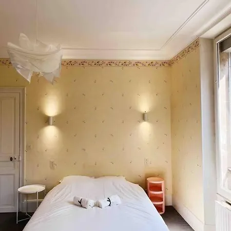 Particulier, A 100m De L'avenue De Champagne * エペルネー