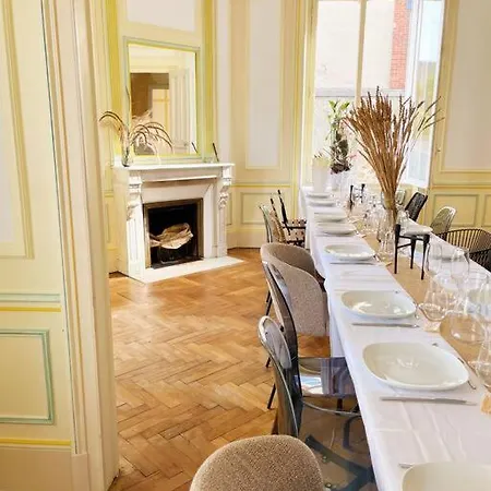 Particulier, A 100m De L'avenue De Champagne ヴィラ